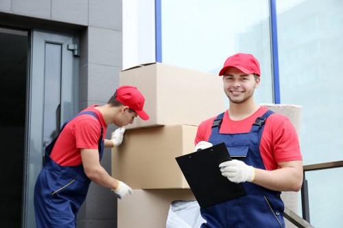 Moving van service for local Earls Court home removals