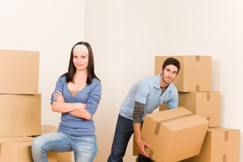 Furniture loading support for a move near Earls Court