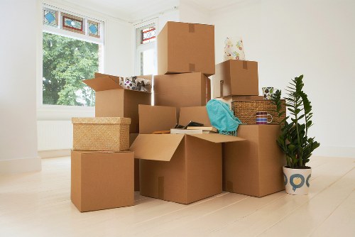 Earls Court moving van service for homes and businesses